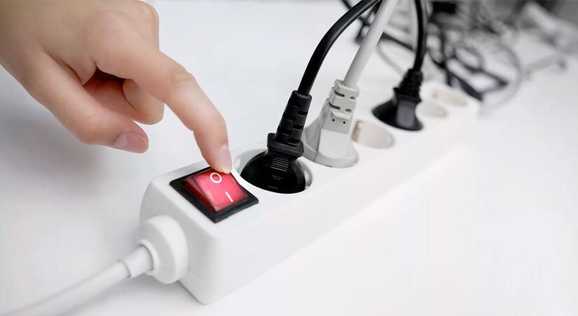 A hosszabbító kábel áramellátásának kikapcsolása